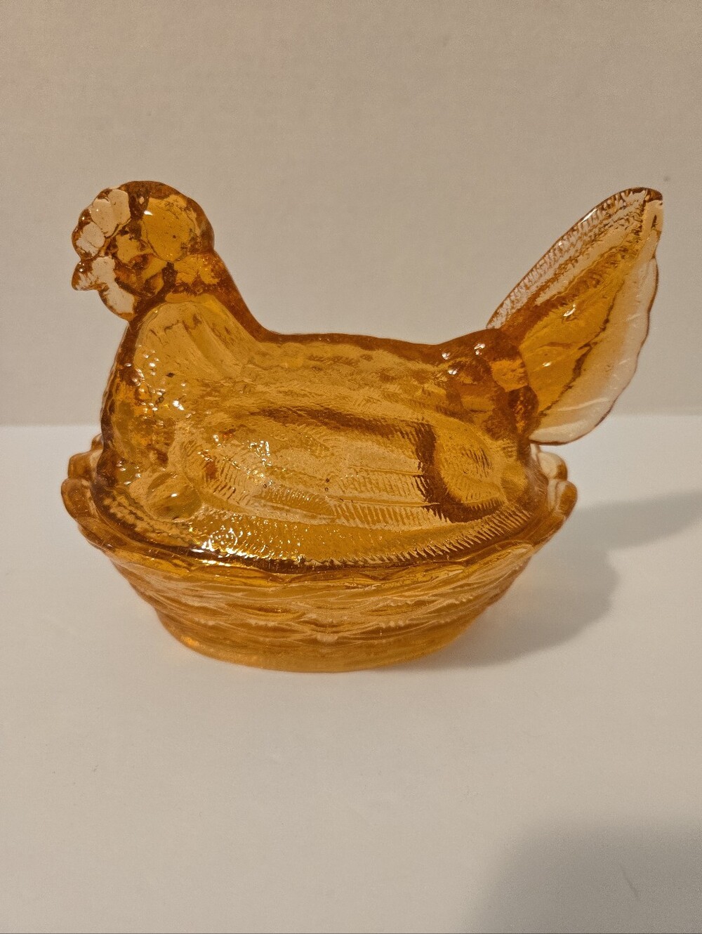 Vintage L E Smith Amber Hen On Nest. Candy Dish. Decor. Cottagecore